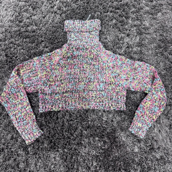 PrettyLittleThing Petite Pink Cropped Mixed High Neck Jumper, Size 4 - Picture 4 of 6